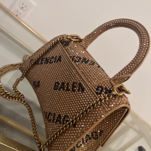 Purse - Picture 3 of 12